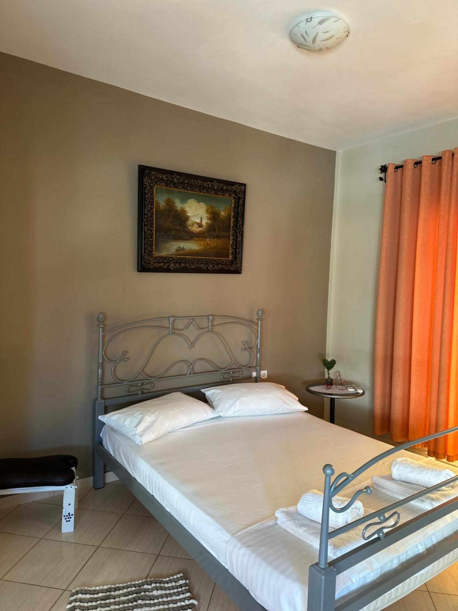 Vila Lemon Tree Sarandë Buitenkant foto